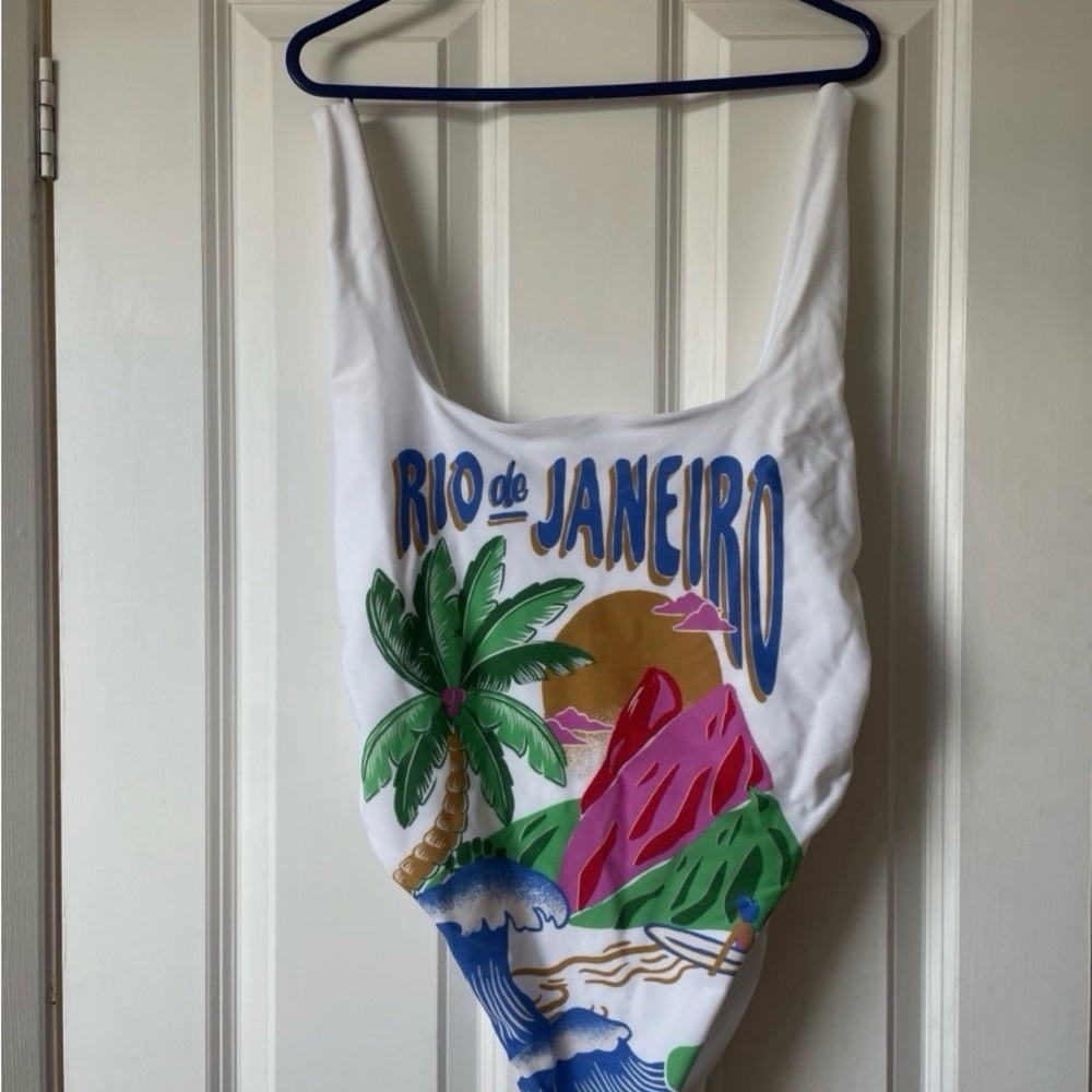 NWT FARM Rio one-piece bathing suit - Picture 4 of 6